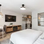 Luxurious & Modern Tremblant Loft Pool&Spa Access