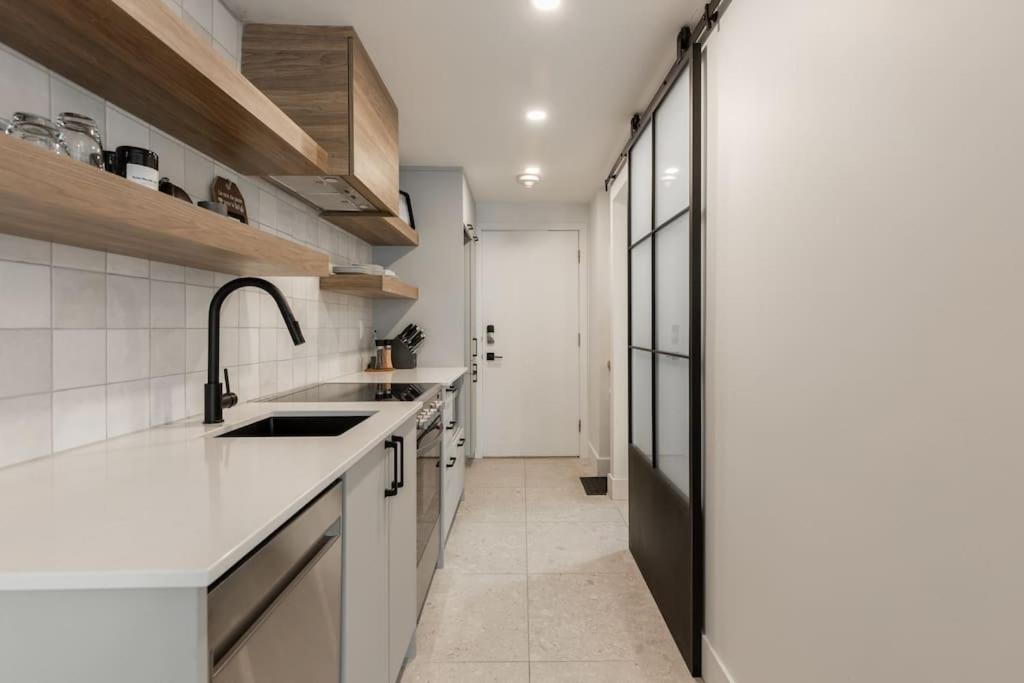 Appartement Luxurious & Modern Tremblant Loft Pool&spa Access Mont-Tremblant
