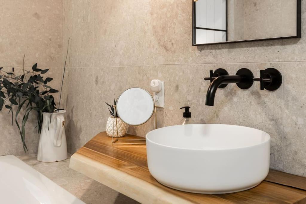 Appartement Luxurious & Modern Tremblant Loft Pool&spa Access *